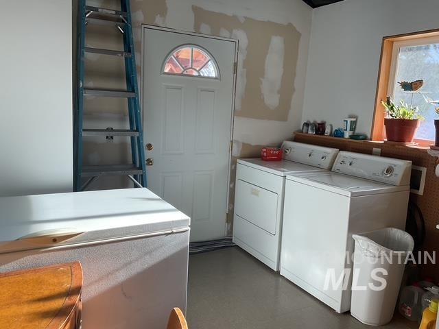 127 Golden Rod Lane, Elk City, Idaho 83525, 2 Bedrooms, 2 Bathrooms, Residential For Sale, Price $460,000,MLS 98972275