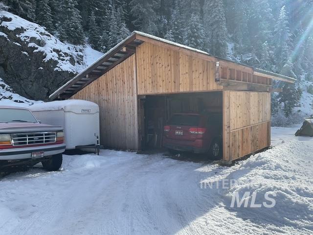 127 Golden Rod Lane, Elk City, Idaho 83525, 2 Bedrooms, 2 Bathrooms, Residential For Sale, Price $490,000,MLS 98972275