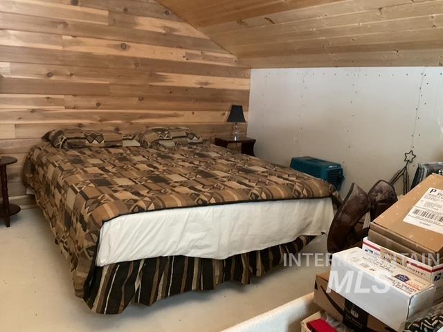 127 Golden Rod Lane, Elk City, Idaho 83525, 2 Bedrooms, 2 Bathrooms, Residential For Sale, Price $490,000,MLS 98972275