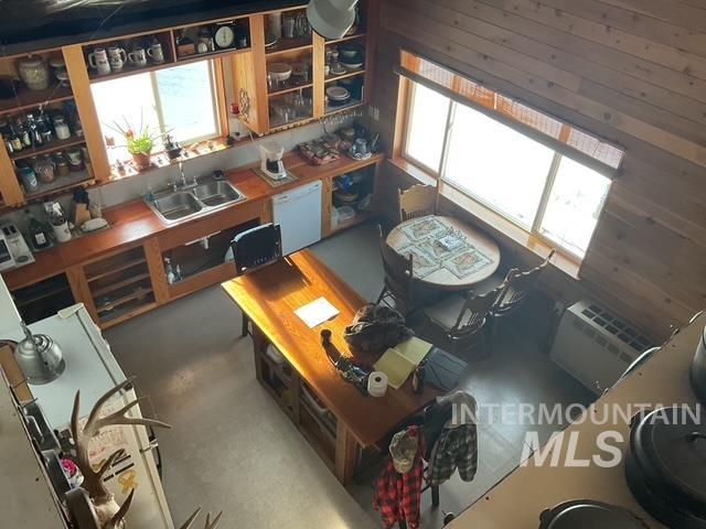 127 Golden Rod Lane, Elk City, Idaho 83525, 2 Bedrooms, 2 Bathrooms, Residential For Sale, Price $460,000,MLS 98972275