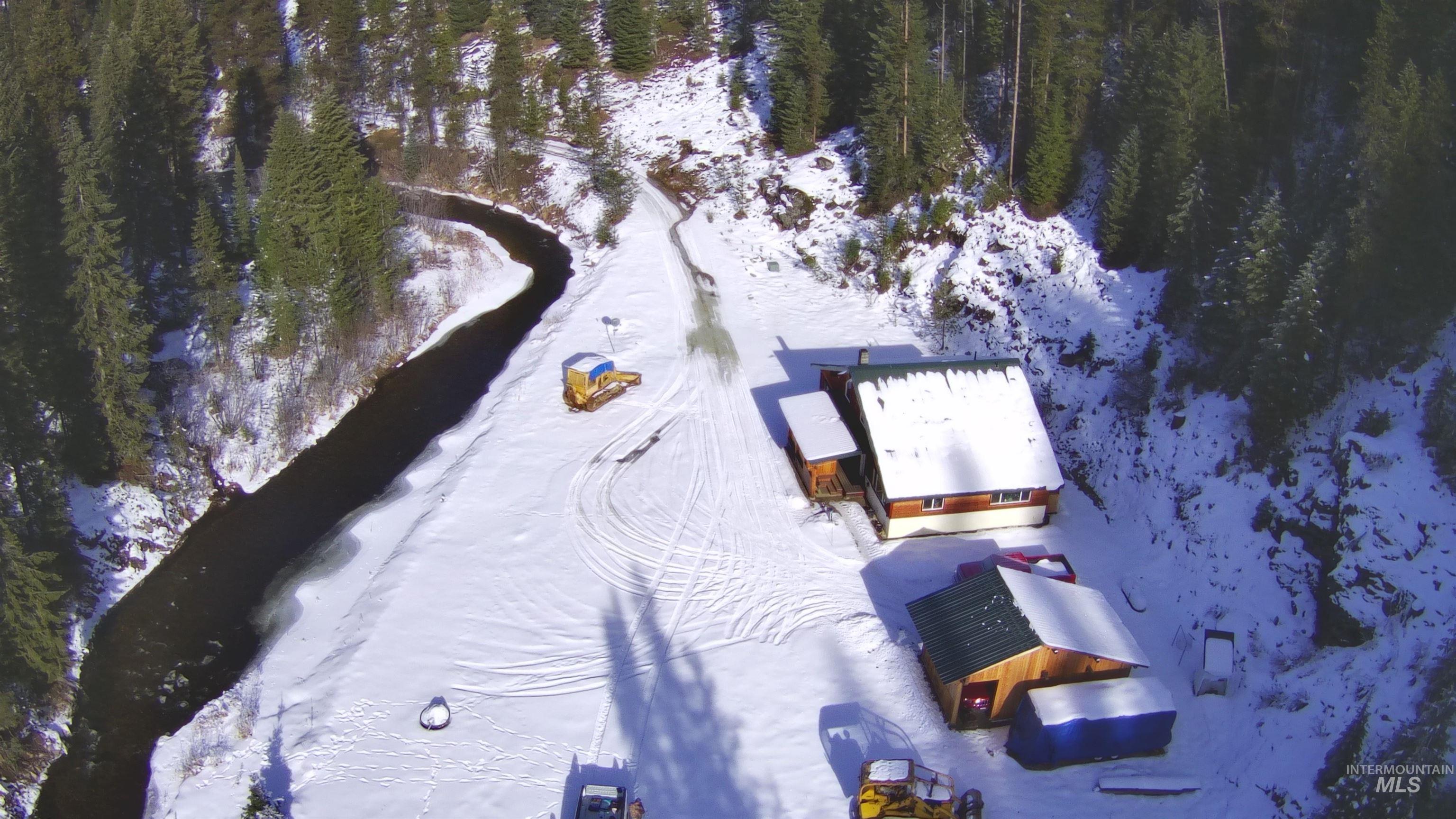 127 Golden Rod Lane, Elk City, Idaho 83525, 2 Bedrooms, 2 Bathrooms, Residential For Sale, Price $460,000,MLS 98972275