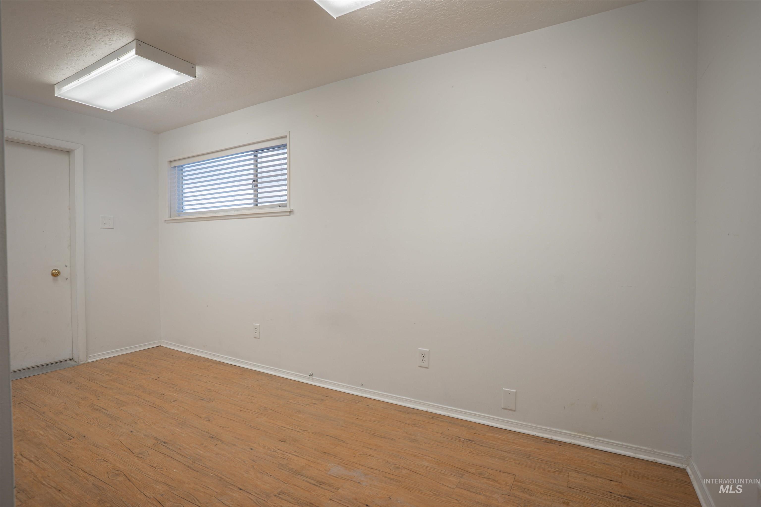 664 Shoup Ave W, Twin Falls, Idaho 83301, 5 Rooms, Business/Commercial For Sale, Price $11,940,MLS 98972276