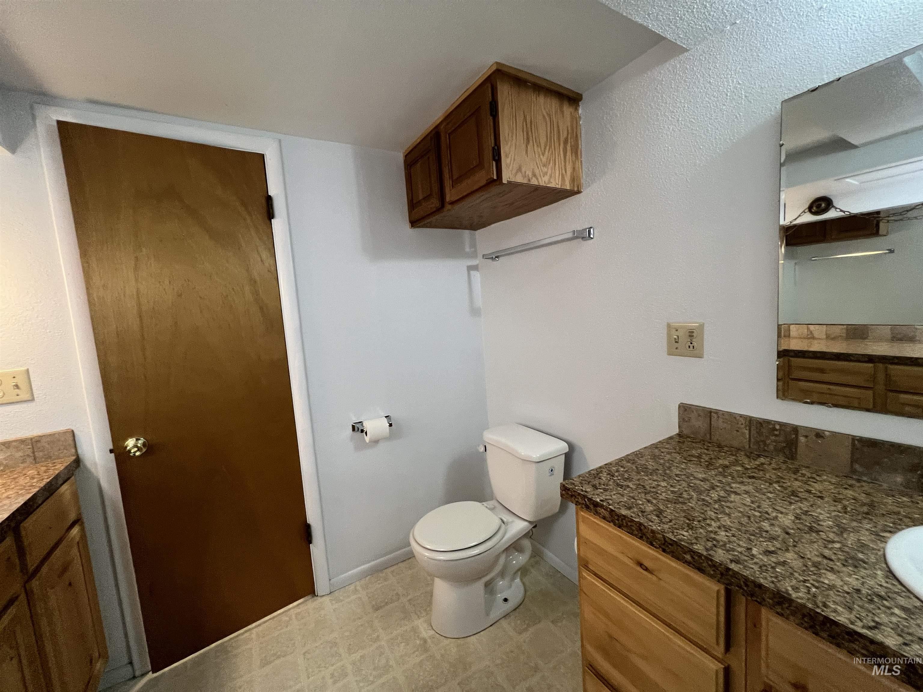 2405 Sunset #2, Ontario, Oregon 97914, 2 Bedrooms, 1 Bathroom, Rental For Rent, Price $1,295,MLS 98972279