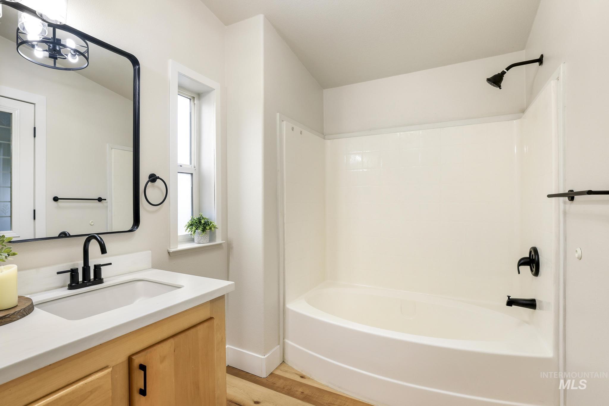 20062 Hwy 30, Buhl, Idaho 83316, 3 Bedrooms, 2 Bathrooms, Residential For Sale, Price $305,000,MLS 98972280