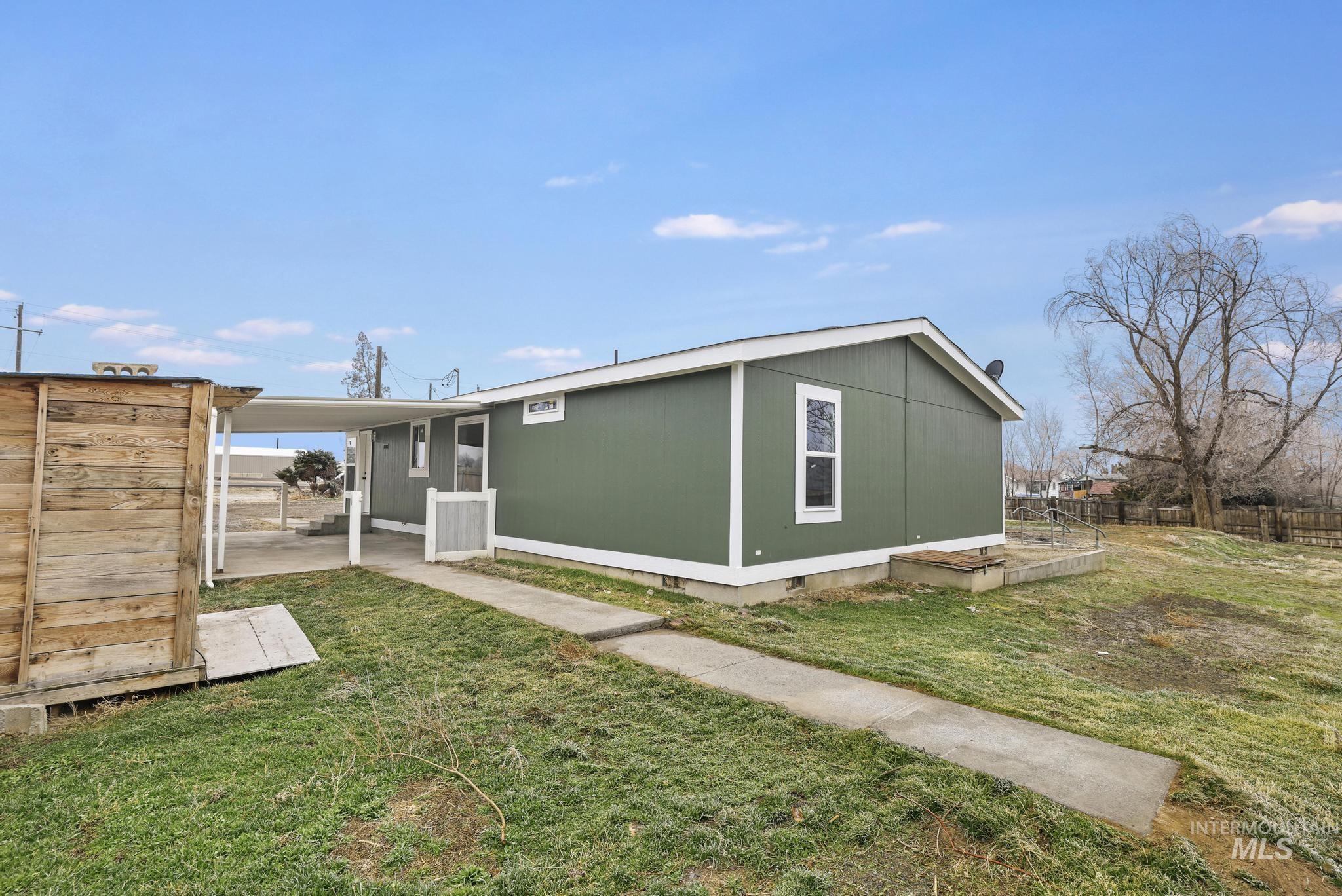 20062 Hwy 30, Buhl, Idaho 83316, 3 Bedrooms, 2 Bathrooms, Residential For Sale, Price $305,000,MLS 98972280