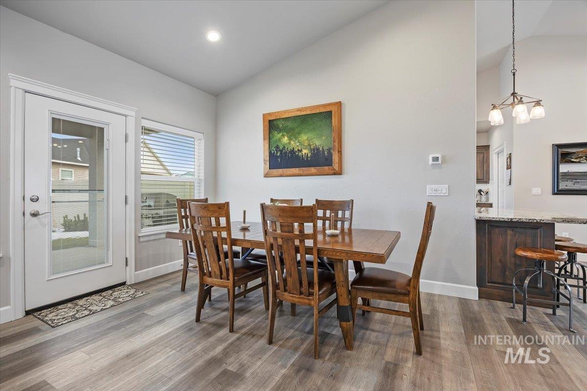 900 Glen Eagle Dr, Jerome, Idaho 83338, 4 Bedrooms, 3.5 Bathrooms, Residential For Sale, Price $535,750,MLS 98972281