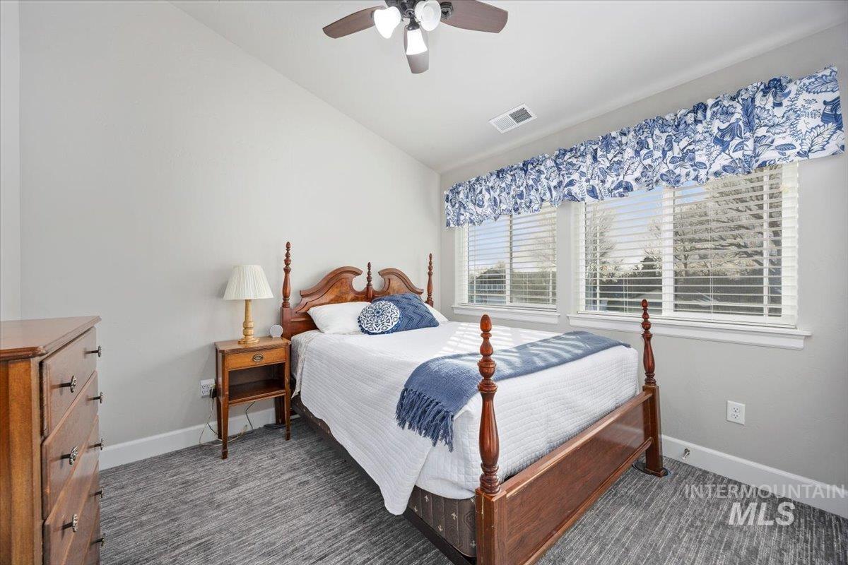 900 Glen Eagle Dr, Jerome, Idaho 83338, 4 Bedrooms, 3.5 Bathrooms, Residential For Sale, Price $535,750,MLS 98972281