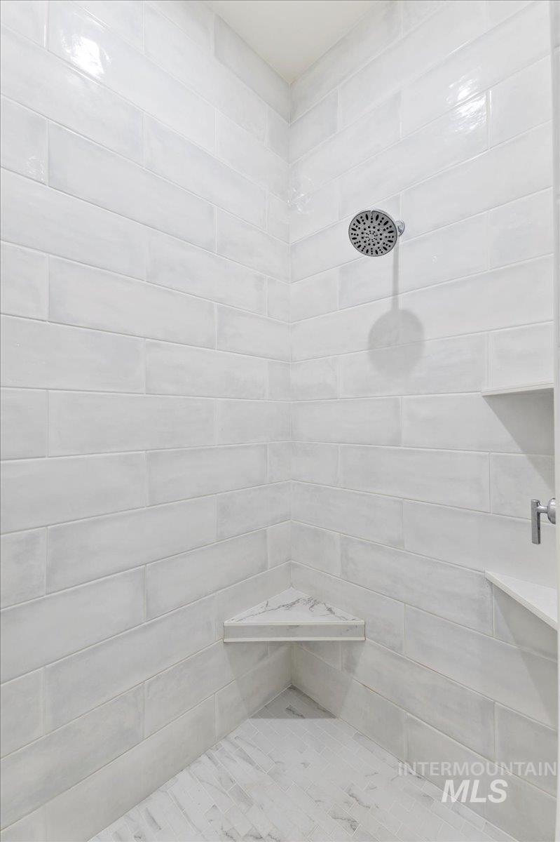 11634 W Lilium Street, Star, Idaho 83669, 4 Bedrooms, 3.5 Bathrooms, Residential For Sale, Price $809,900,MLS 98972283