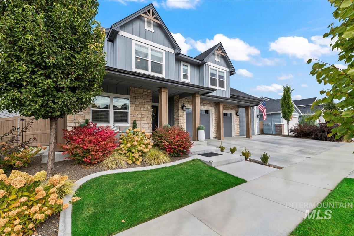 11634 W Lilium Street, Star, Idaho 83669, 4 Bedrooms, 3.5 Bathrooms, Residential For Sale, Price $809,900,MLS 98972283