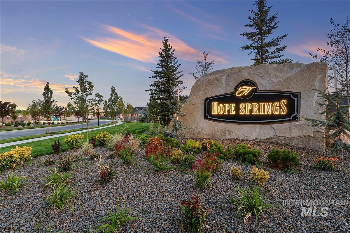 11634 W Lilium Street, Star, Idaho 83669, 4 Bedrooms, 3.5 Bathrooms, Residential For Sale, Price $809,900,MLS 98972283