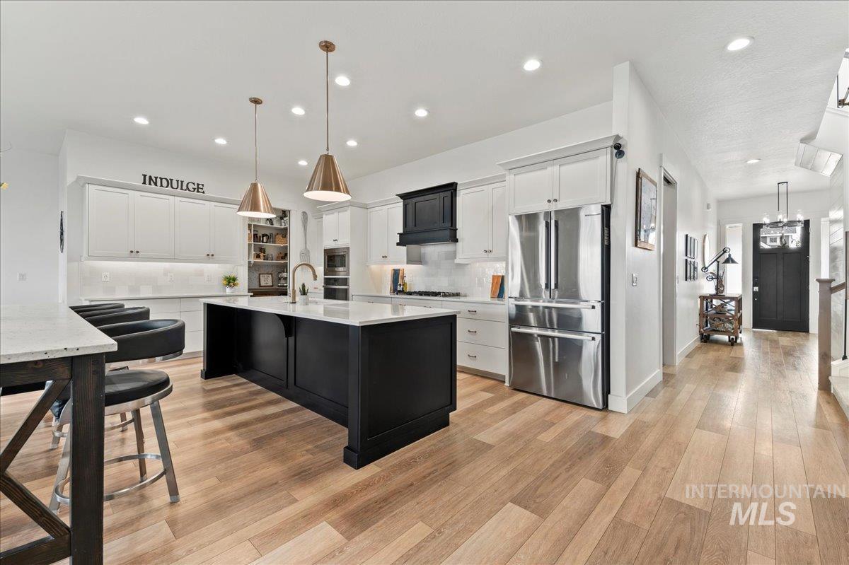 11634 W Lilium Street, Star, Idaho 83669, 4 Bedrooms, 3.5 Bathrooms, Residential For Sale, Price $809,900,MLS 98972283