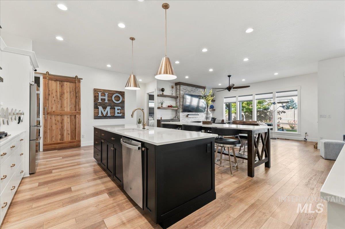 11634 W Lilium Street, Star, Idaho 83669, 4 Bedrooms, 3.5 Bathrooms, Residential For Sale, Price $809,900,MLS 98972283