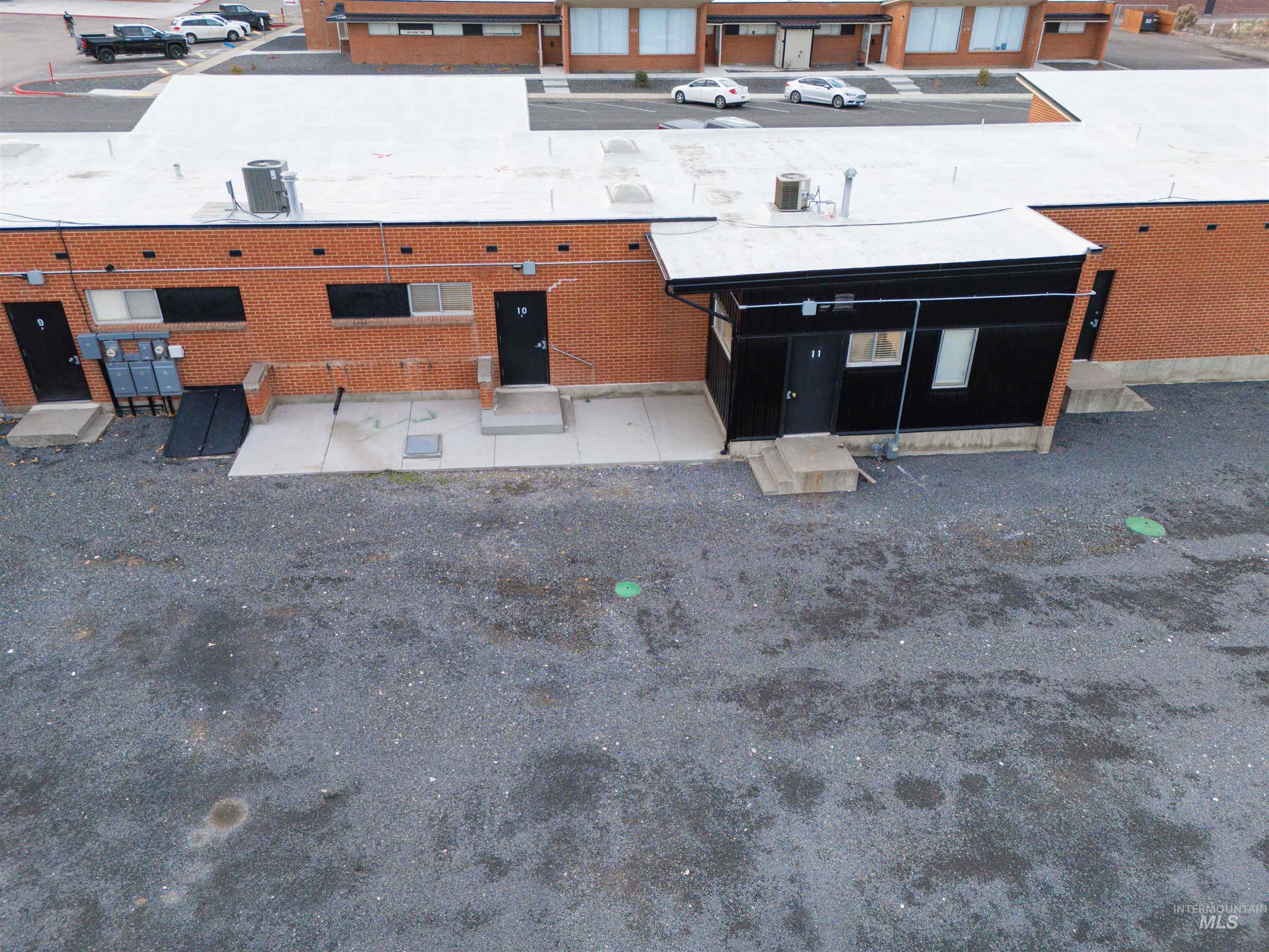 664 Shoup Ave W, Twin Falls, Idaho 83301, 30 Rooms, Business/Commercial For Sale, Price $23,940,MLS 98972284