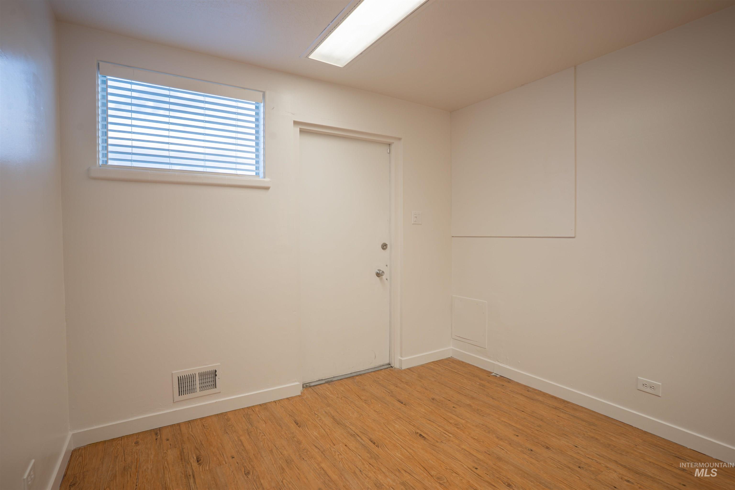 664 Shoup Ave W, Twin Falls, Idaho 83301, 30 Rooms, Business/Commercial For Sale, Price $23,940,MLS 98972284