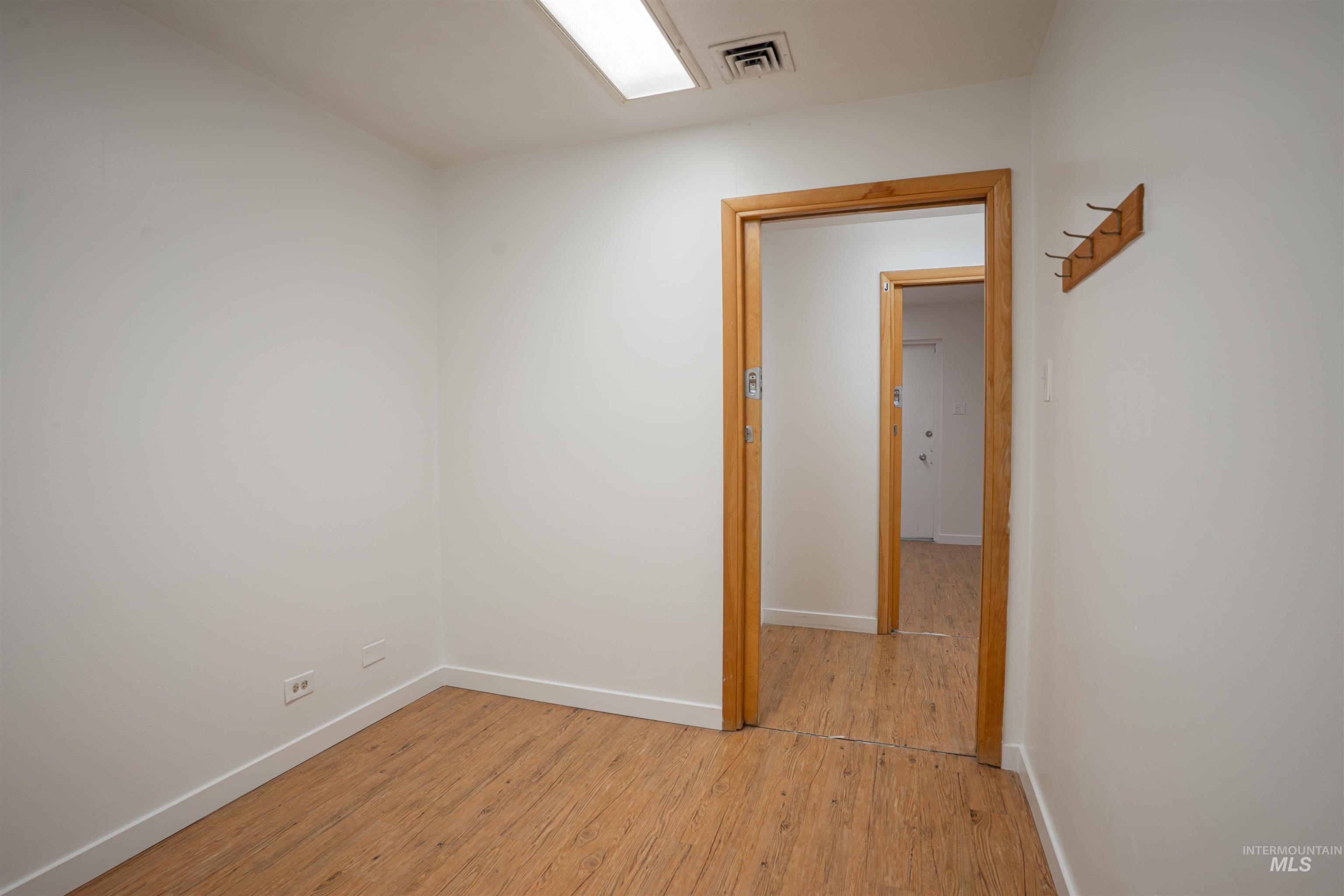 664 Shoup Ave W, Twin Falls, Idaho 83301, 30 Rooms, Business/Commercial For Sale, Price $23,940,MLS 98972284