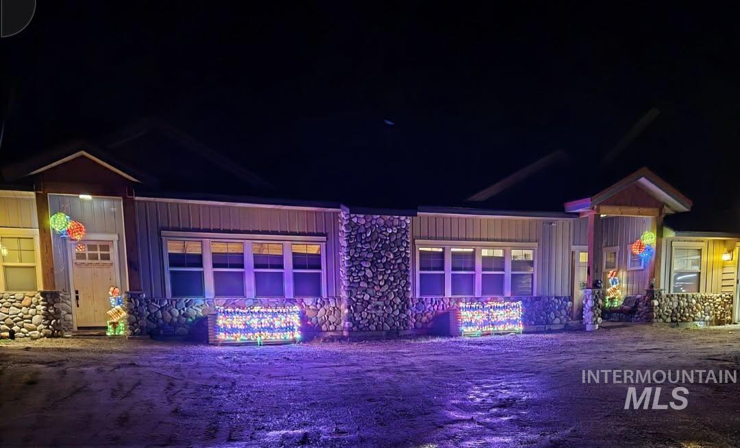 36 Kevins, Garden Valley, Idaho 83622-5233, 4 Bedrooms, 4.5 Bathrooms, Residential For Sale, Price $2,499,999,MLS 98972285