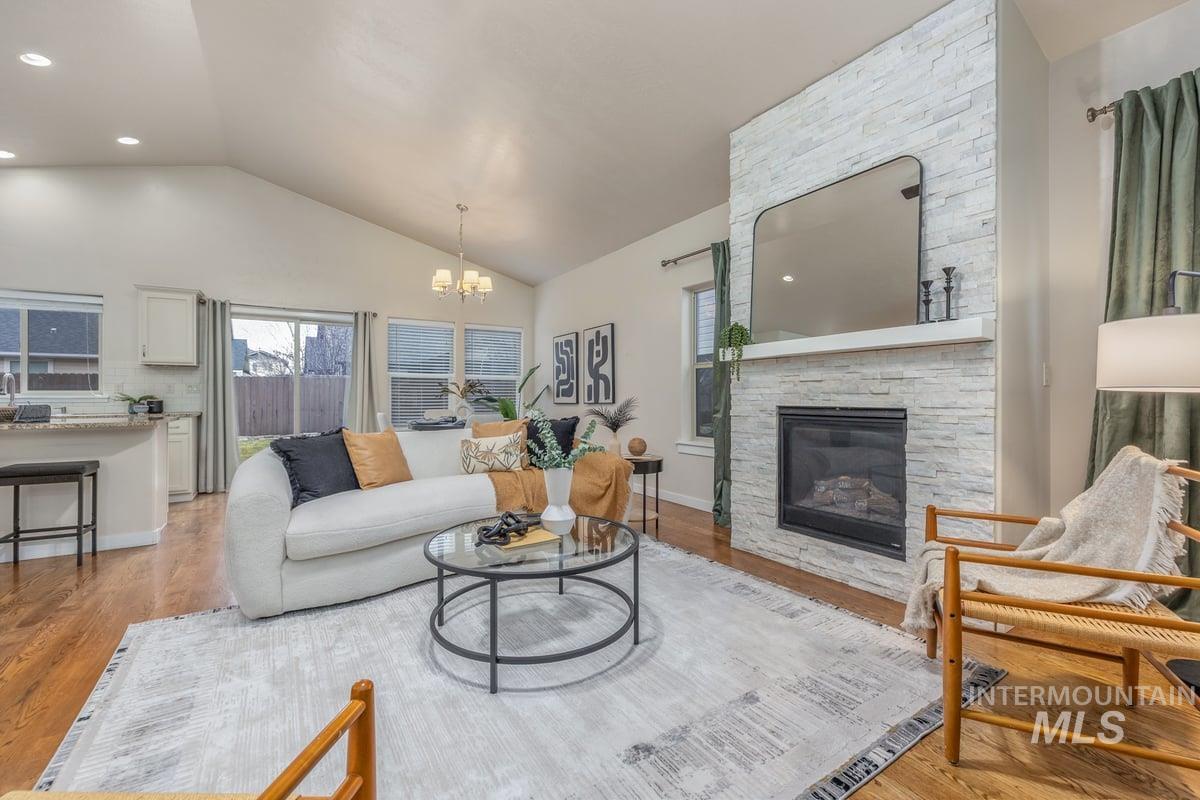 4372 S Cruzatte Ln, Boise, Idaho 83716, 3 Bedrooms, 2 Bathrooms, Residential For Sale, Price $515,000,MLS 98972286