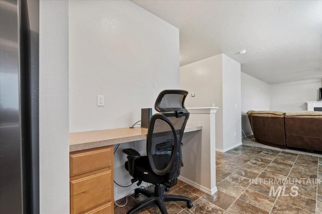 1555 Condor Dr, Middleton, Idaho 83644-4600, 5 Bedrooms, 2.5 Bathrooms, Residential For Sale, Price $650,000,MLS 98972289