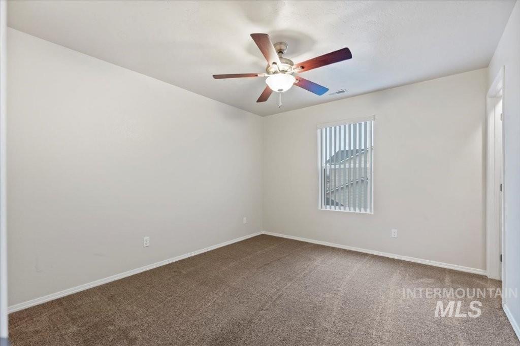 1555 Condor Dr, Middleton, Idaho 83644-4600, 5 Bedrooms, 2.5 Bathrooms, Residential For Sale, Price $650,000,MLS 98972289