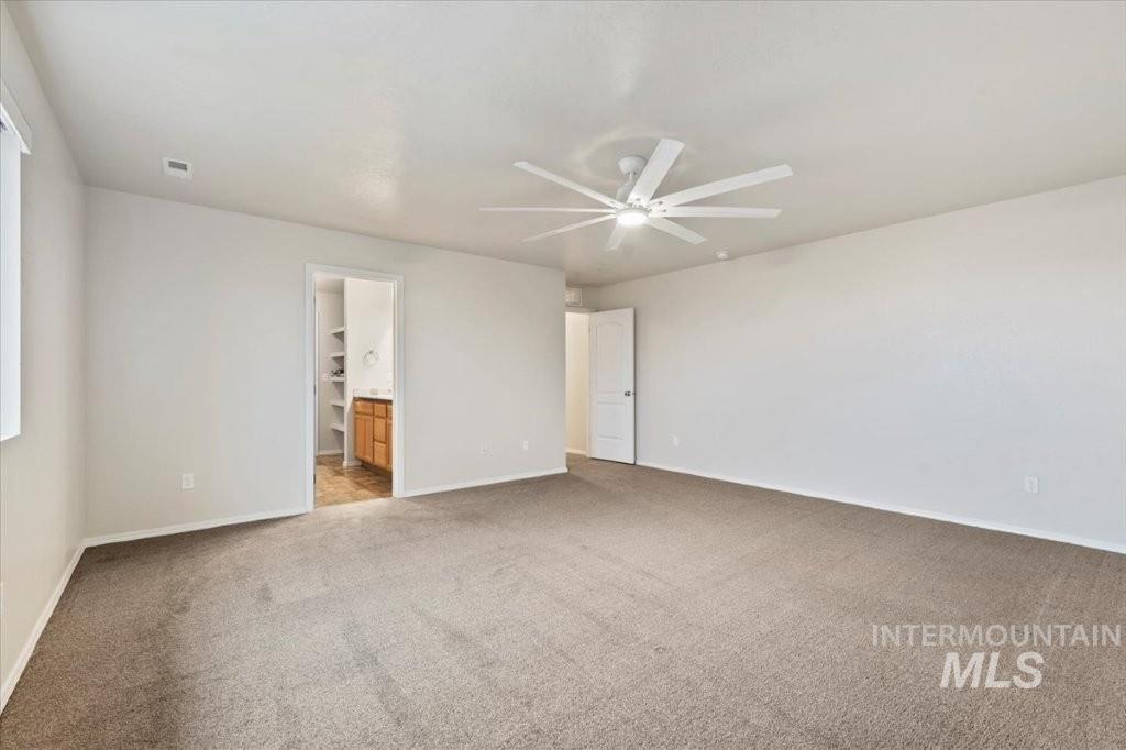 1555 Condor Dr, Middleton, Idaho 83644-4600, 5 Bedrooms, 2.5 Bathrooms, Residential For Sale, Price $650,000,MLS 98972289