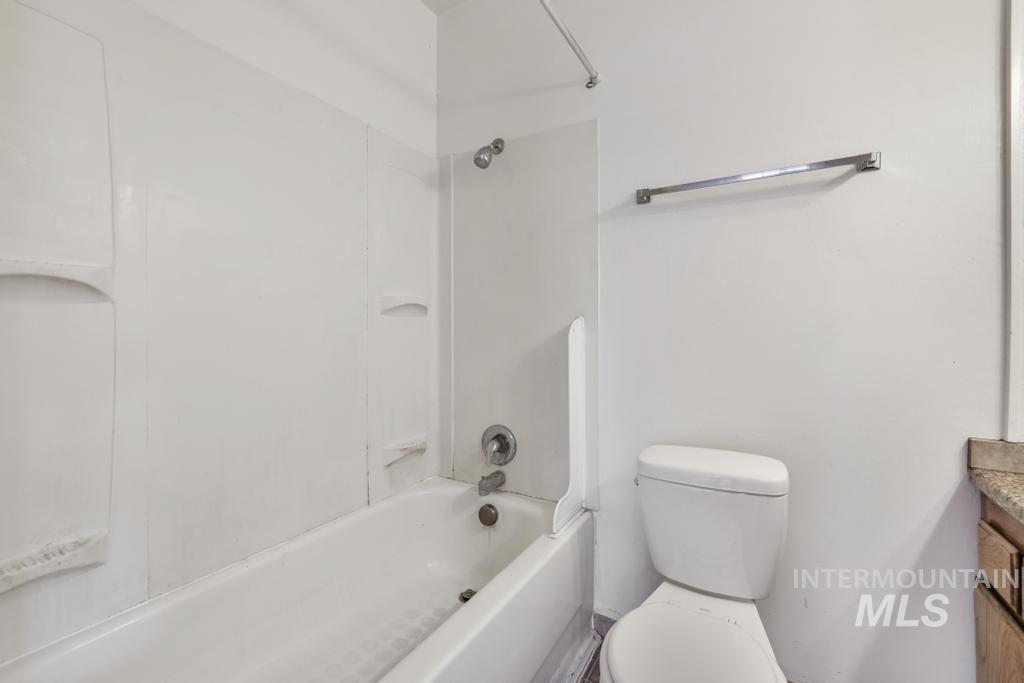 908 Yakima Ave, Filer, Idaho 83328-5334, 2 Bedrooms, 1 Bathroom, Residential For Sale, Price $209,900,MLS 98972290