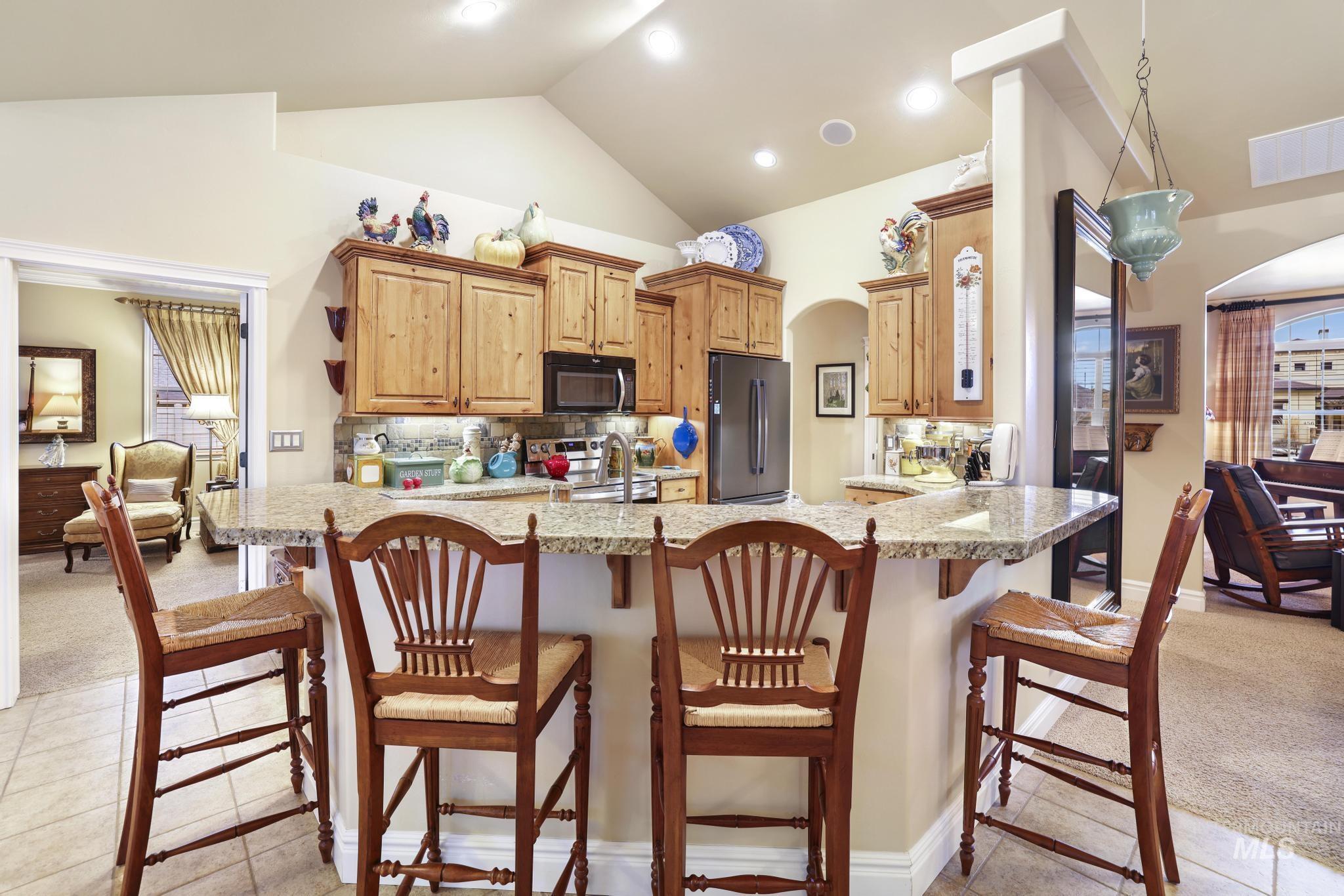 455 Coiner Circle, Twin Falls, Idaho 83301, 3 Bedrooms, 2.5 Bathrooms, Residential For Sale, Price $565,000,MLS 98972291