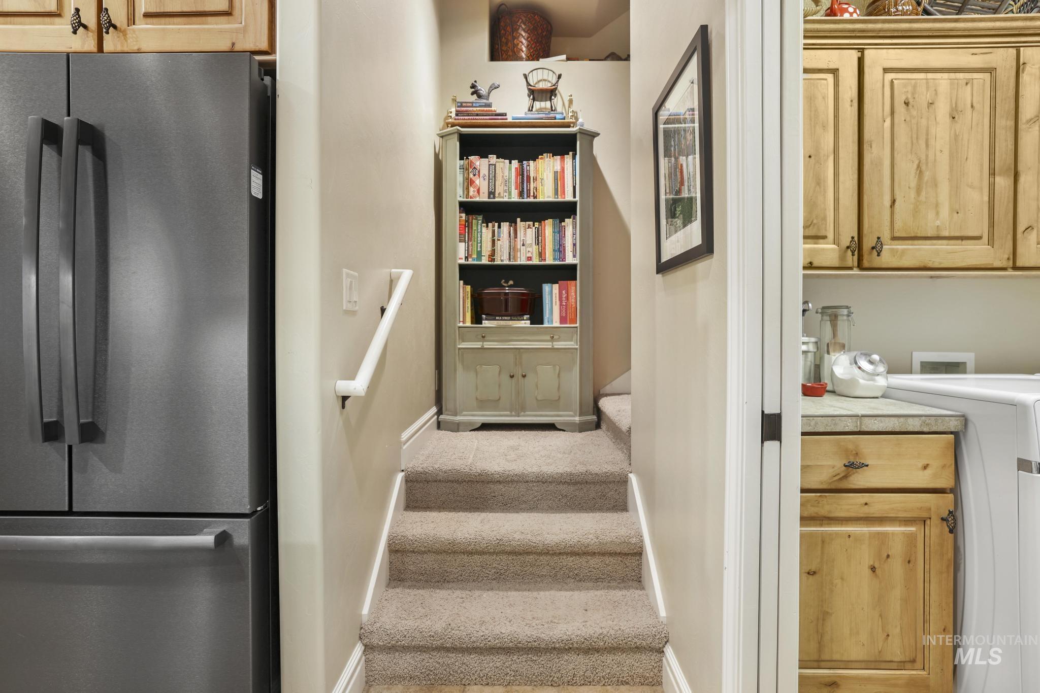 455 Coiner Circle, Twin Falls, Idaho 83301, 3 Bedrooms, 2.5 Bathrooms, Residential For Sale, Price $565,000,MLS 98972291