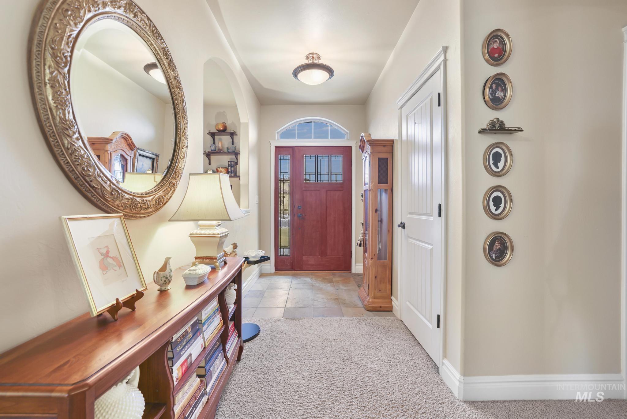 455 Coiner Circle, Twin Falls, Idaho 83301, 3 Bedrooms, 2.5 Bathrooms, Residential For Sale, Price $565,000,MLS 98972291