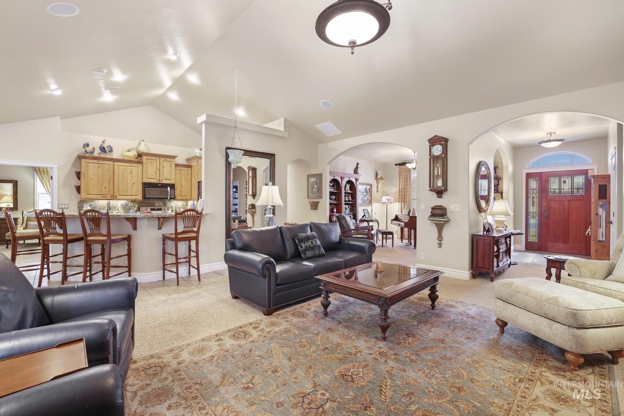 455 Coiner Circle, Twin Falls, Idaho 83301, 3 Bedrooms, 2.5 Bathrooms, Residential For Sale, Price $565,000,MLS 98972291