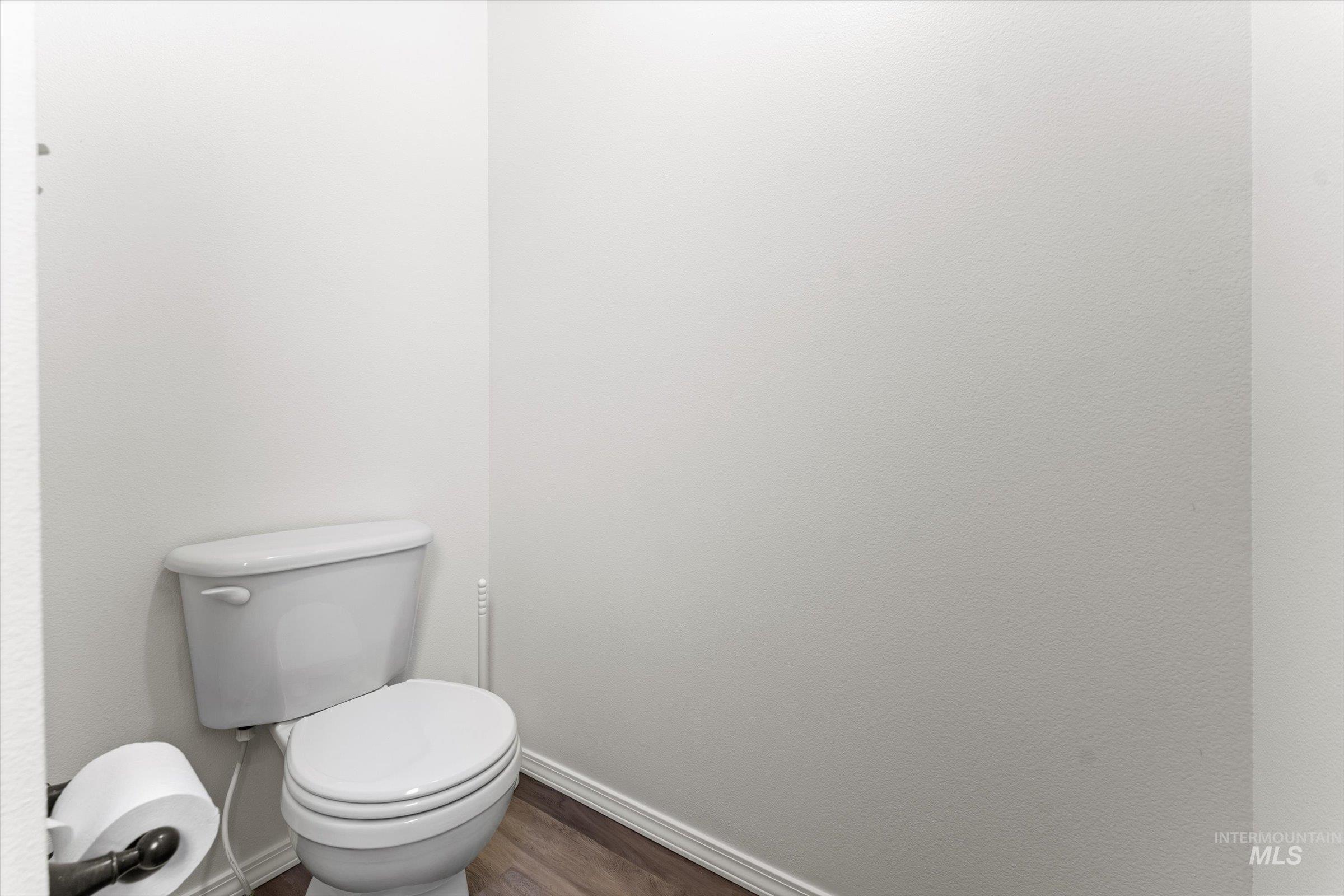 9630 W Portola, Boise, Idaho 83709, 3 Bedrooms, 2.5 Bathrooms, Residential For Sale, Price $399,900,MLS 98972294