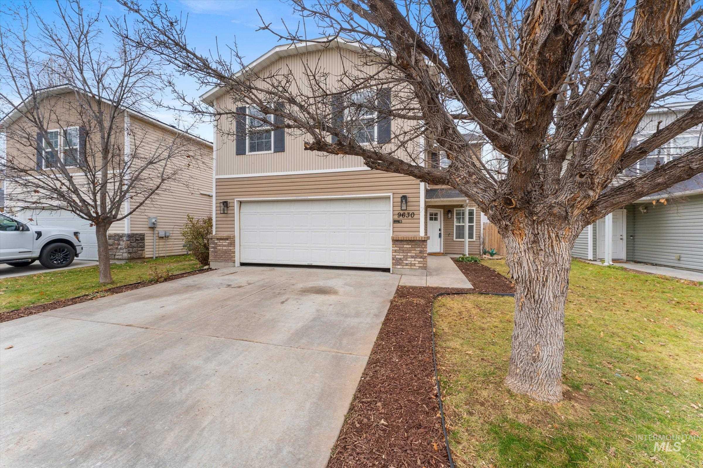 9630 W Portola, Boise, Idaho 83709, 3 Bedrooms, 2.5 Bathrooms, Residential For Sale, Price $399,900,MLS 98972294