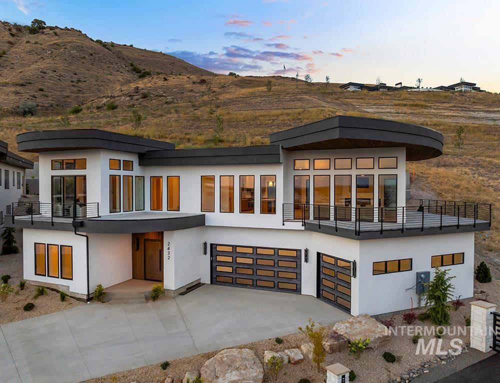 2432 S Globe Lane, Boise, Idaho 83716, 4 Bedrooms, 4.5 Bathrooms, Residential For Sale, Price $2,675,000,MLS 98972296