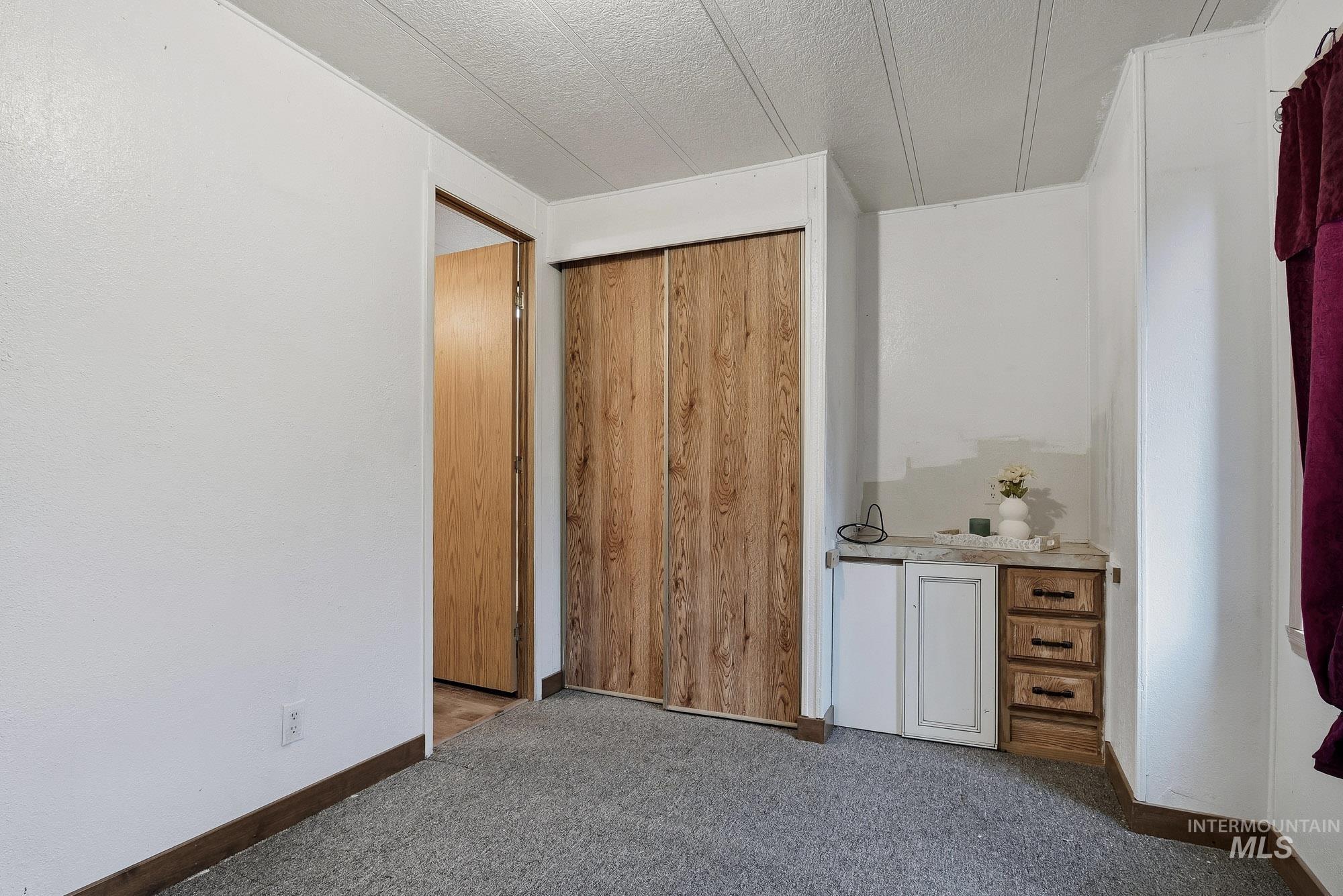 5200 Midway, Caldwell, Idaho 83607, 3 Bedrooms, 2 Bathrooms, Residential For Sale, Price $70,000,MLS 98972301