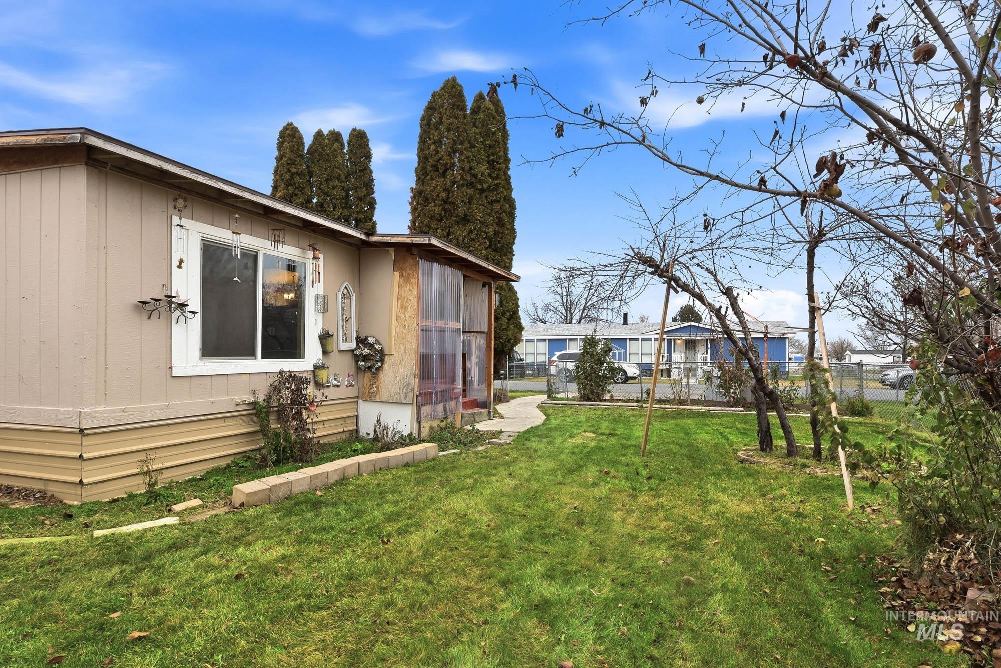 5200 Midway, Caldwell, Idaho 83607, 3 Bedrooms, 2 Bathrooms, Residential For Sale, Price $70,000,MLS 98972301