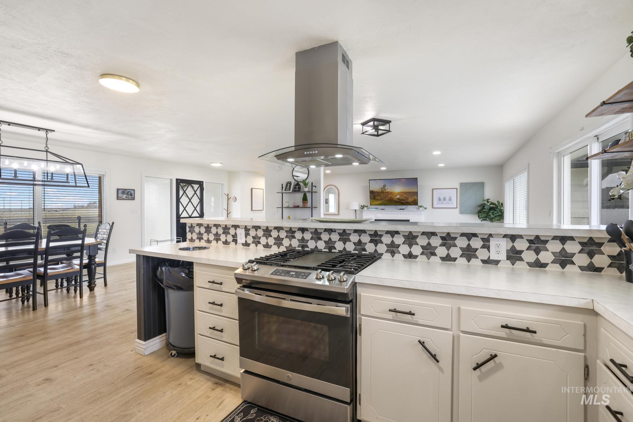 4095 N 2300 E, Filer, Idaho 83328, 3 Bedrooms, 2.5 Bathrooms, Residential For Sale, Price $535,000, 98972307