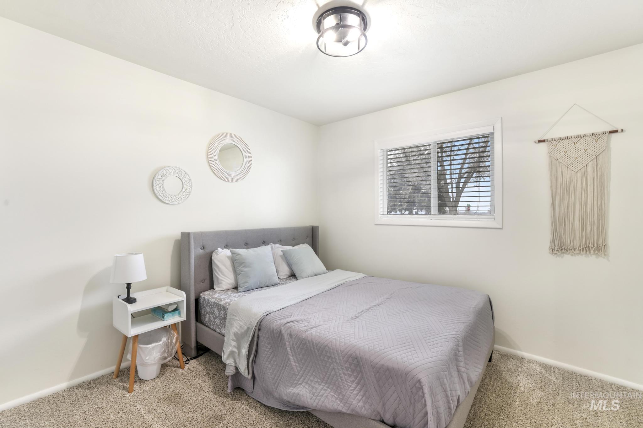 4095 N 2300 E, Filer, Idaho 83328, 3 Bedrooms, 2.5 Bathrooms, Residential For Sale, Price $535,000,MLS 98972307