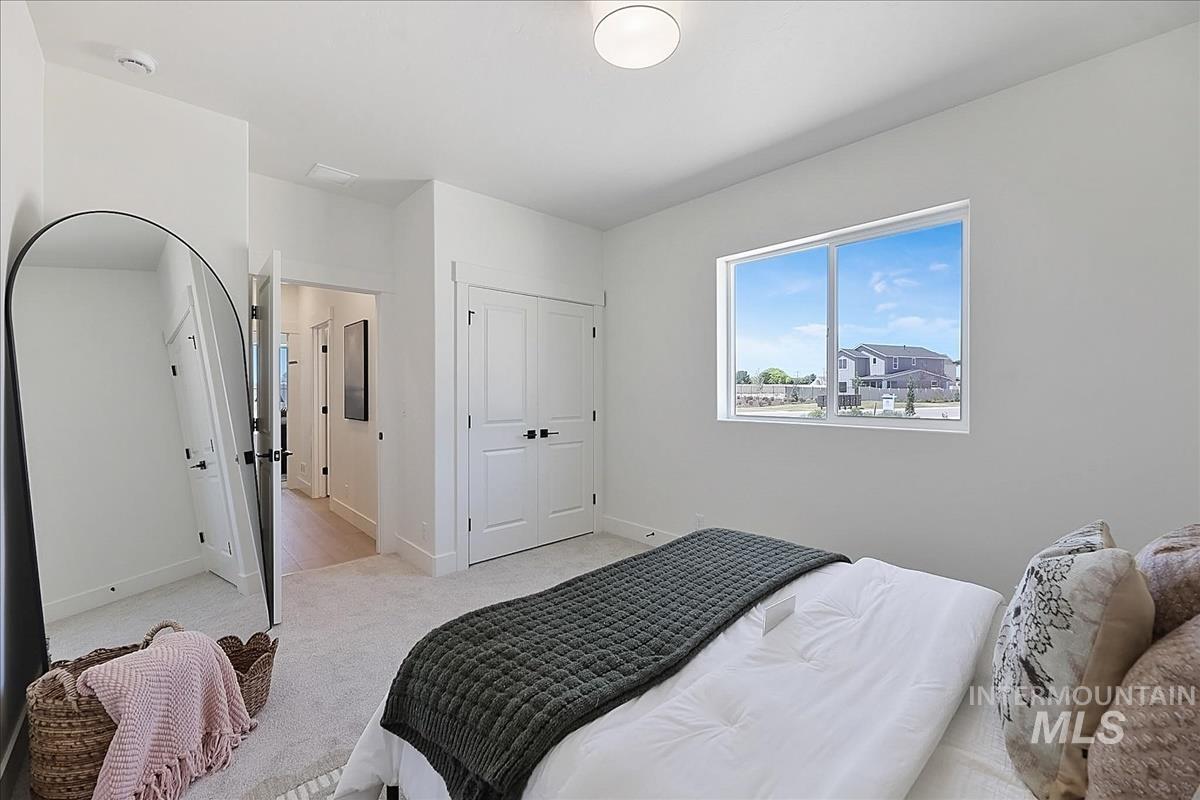 4402 E Dillinger St, Nampa, Idaho 83651, 4 Bedrooms, 3 Bathrooms, Residential For Sale, Price $599,880,MLS 98972309