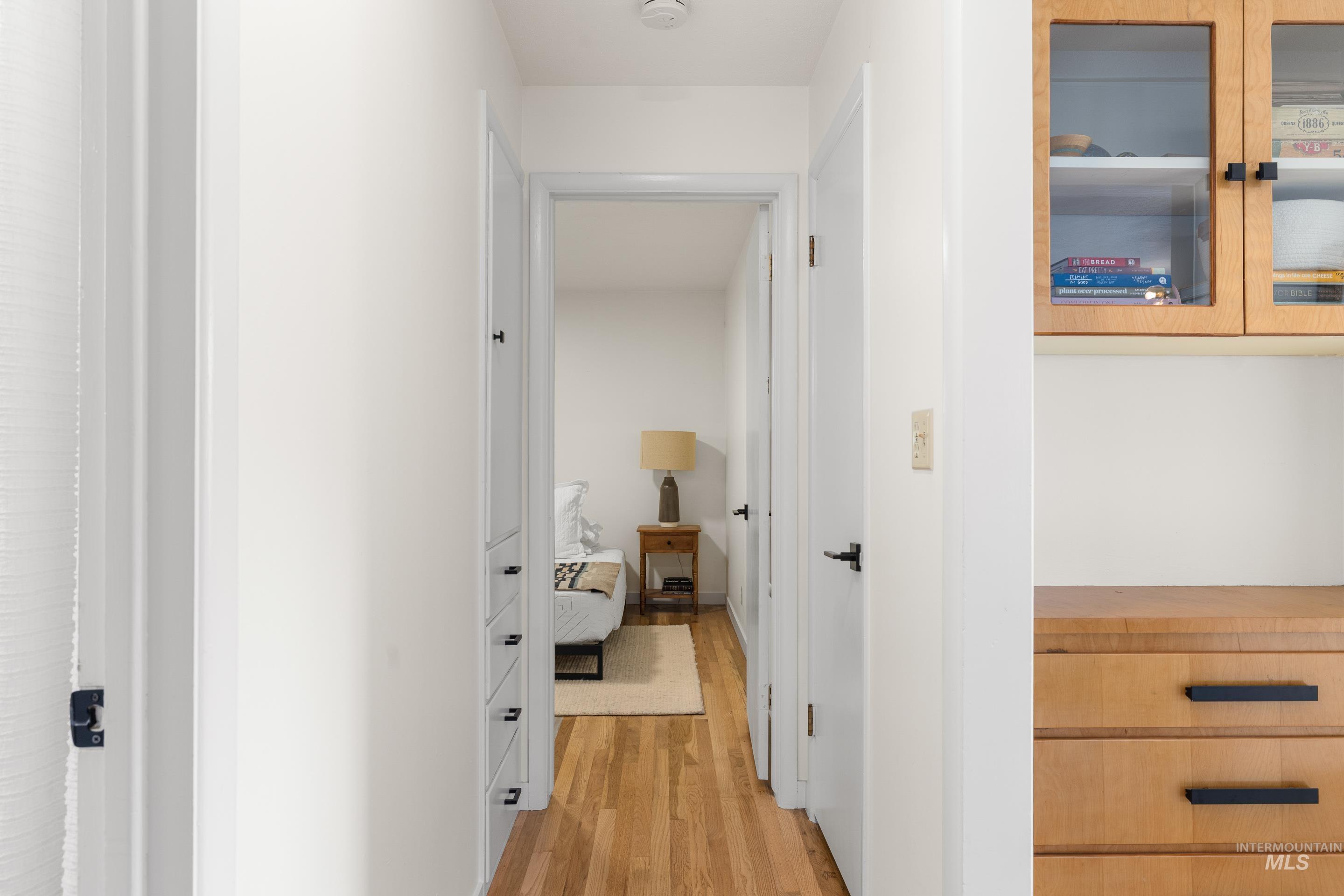 1010 S Forrest St, Boise, Idaho 83705, 4 Bedrooms, 2 Bathrooms, Residential For Sale, Price $589,000,MLS 98972310