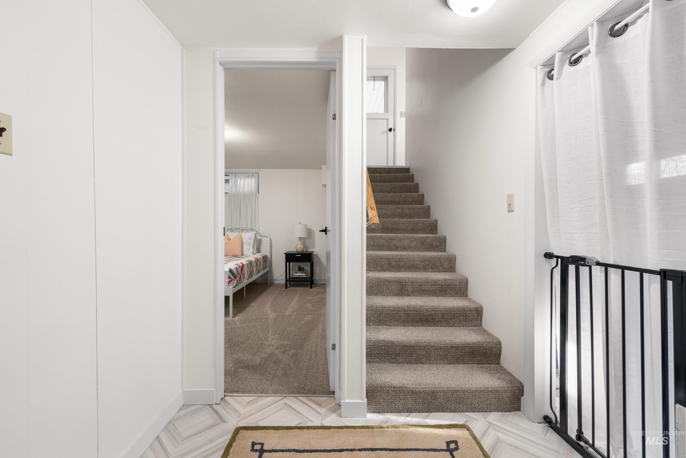 1010 S Forrest St, Boise, Idaho 83705, 4 Bedrooms, 2 Bathrooms, Residential For Sale, Price $589,000,MLS 98972310