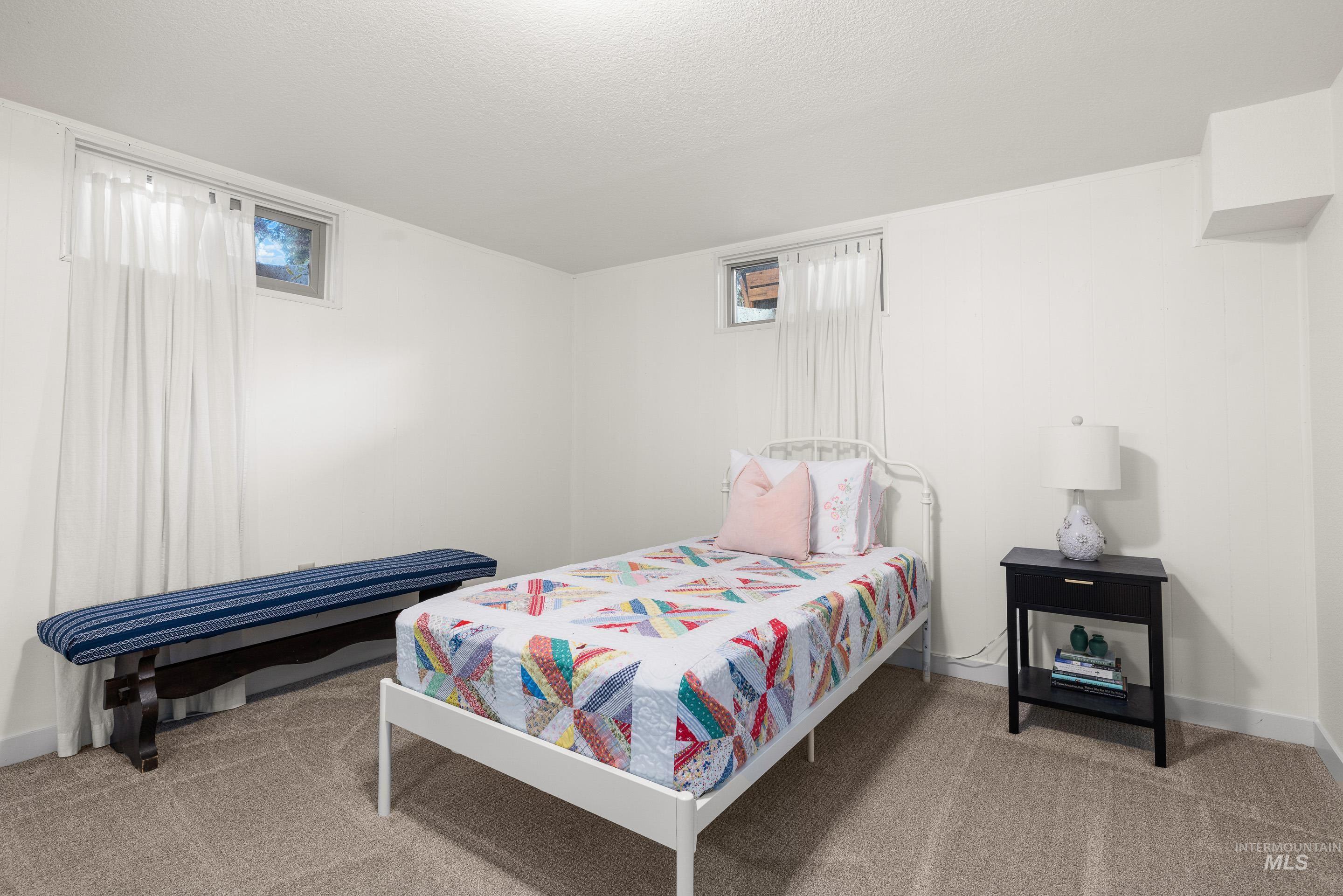 1010 S Forrest St, Boise, Idaho 83705, 4 Bedrooms, 2 Bathrooms, Residential For Sale, Price $589,000,MLS 98972310