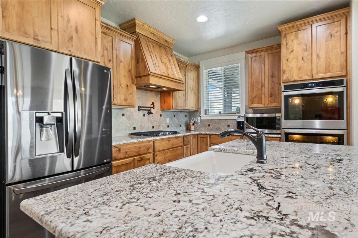 6091 E Path, Nampa, Idaho 83687, 5 Bedrooms, 4 Bathrooms, Residential For Sale, Price $654,900,MLS 98972312