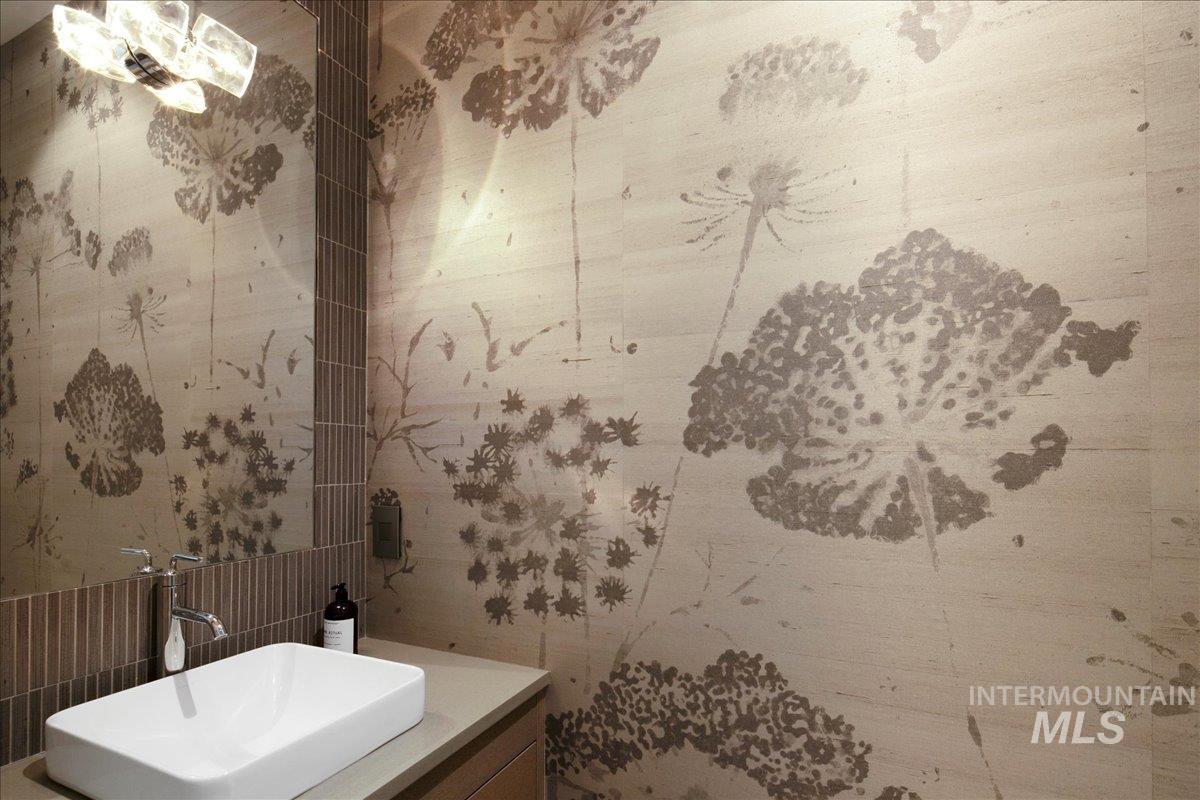 1745 E Lone Shore Lane, Eagle, Idaho 83616, 3 Bedrooms, 3.5 Bathrooms, Residential For Sale, Price $1,999,500,MLS 98972315