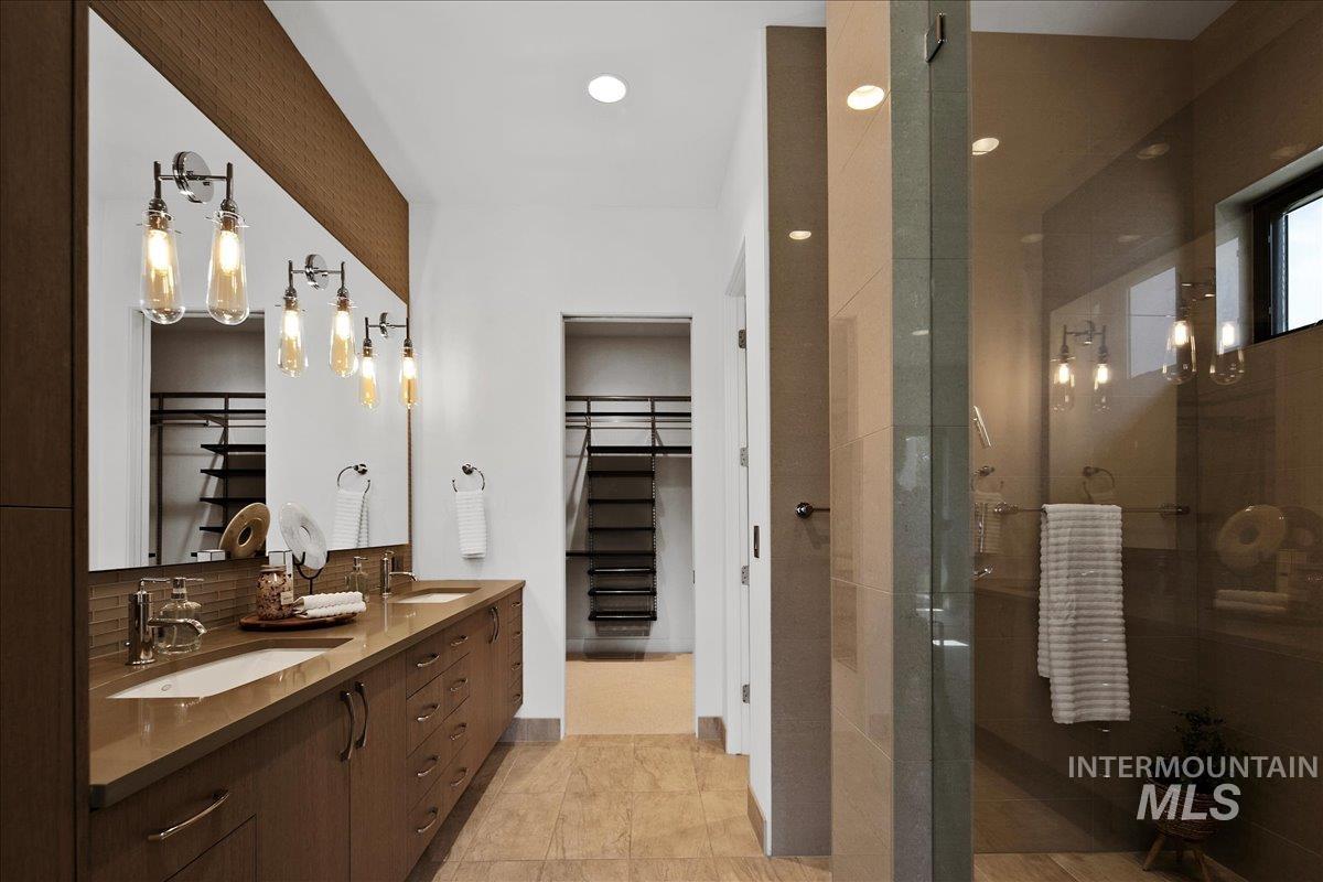 1745 E Lone Shore Lane, Eagle, Idaho 83616, 3 Bedrooms, 3.5 Bathrooms, Residential For Sale, Price $1,999,500,MLS 98972315