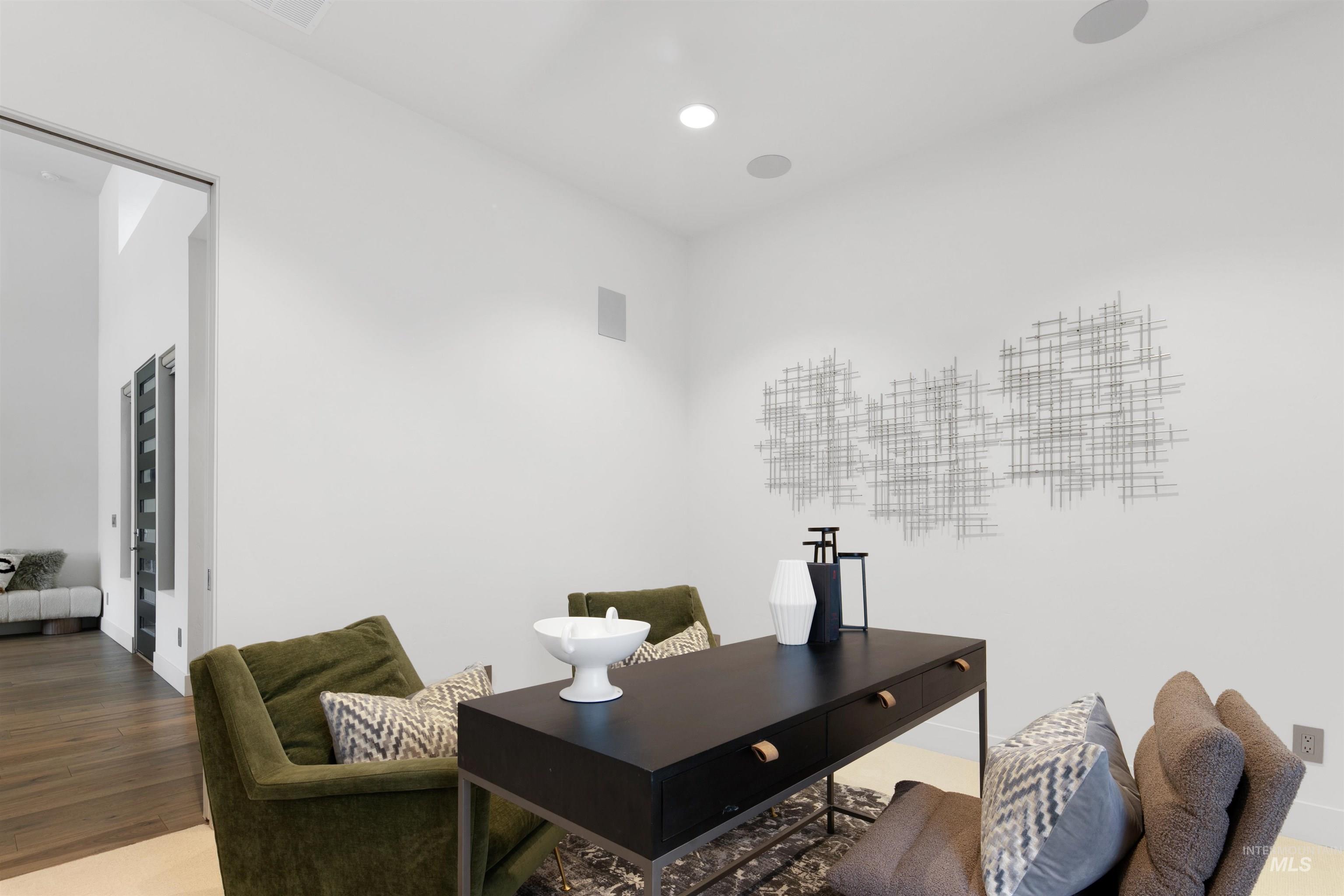 1745 E Lone Shore Lane, Eagle, Idaho 83616, 3 Bedrooms, 3.5 Bathrooms, Residential For Sale, Price $1,999,500,MLS 98972315