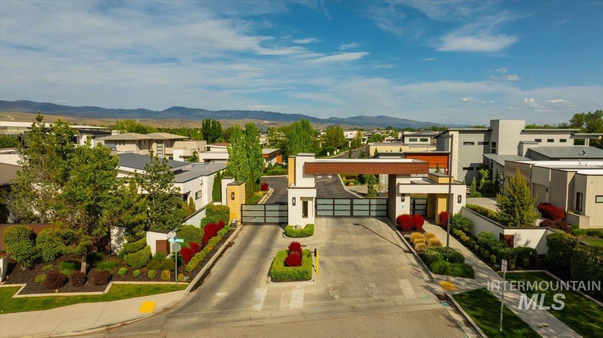 1745 E Lone Shore Lane, Eagle, Idaho 83616, 3 Bedrooms, 3.5 Bathrooms, Residential For Sale, Price $1,999,500,MLS 98972315