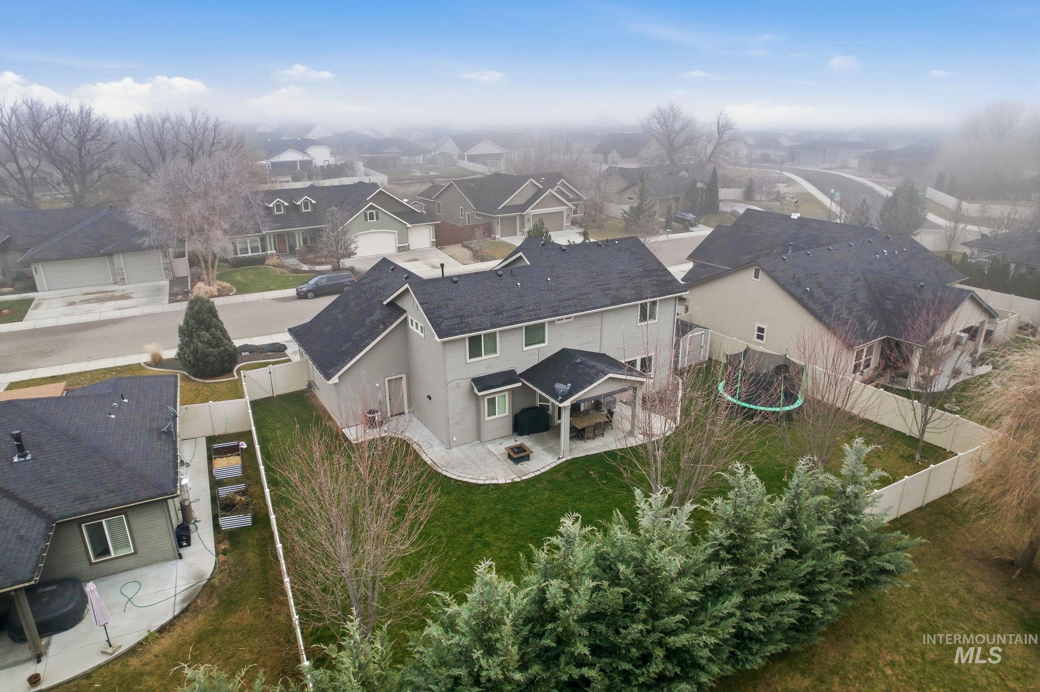 997 N Cygnus, Star, Idaho 83669-5980, 3 Bedrooms, 2.5 Bathrooms, Residential For Sale, Price $579,900,MLS 98972321