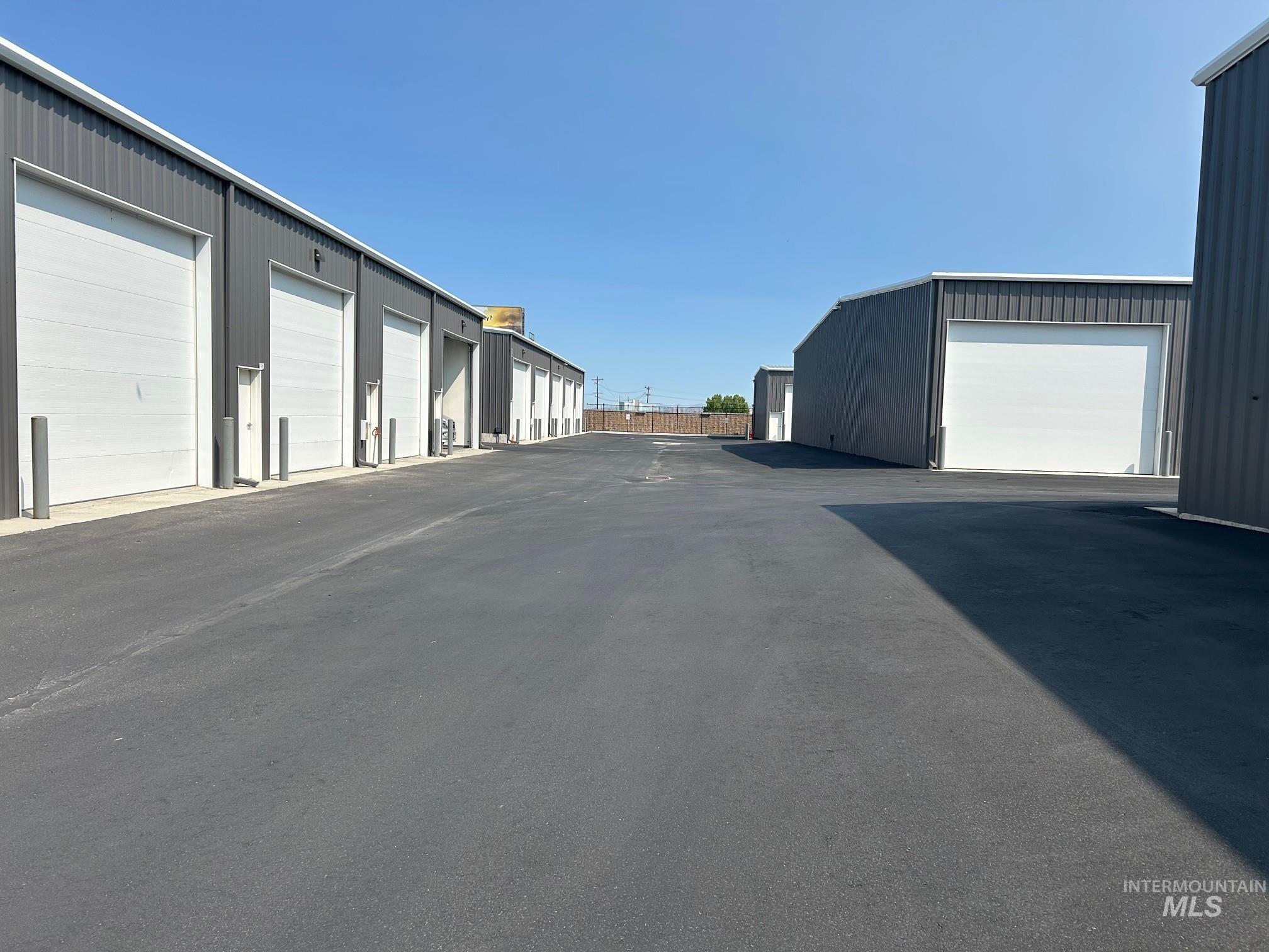 2144 E Summersweet Dr., Boise, Idaho 83716, Business/Commercial For Sale, Price $260,000,MLS 98972325