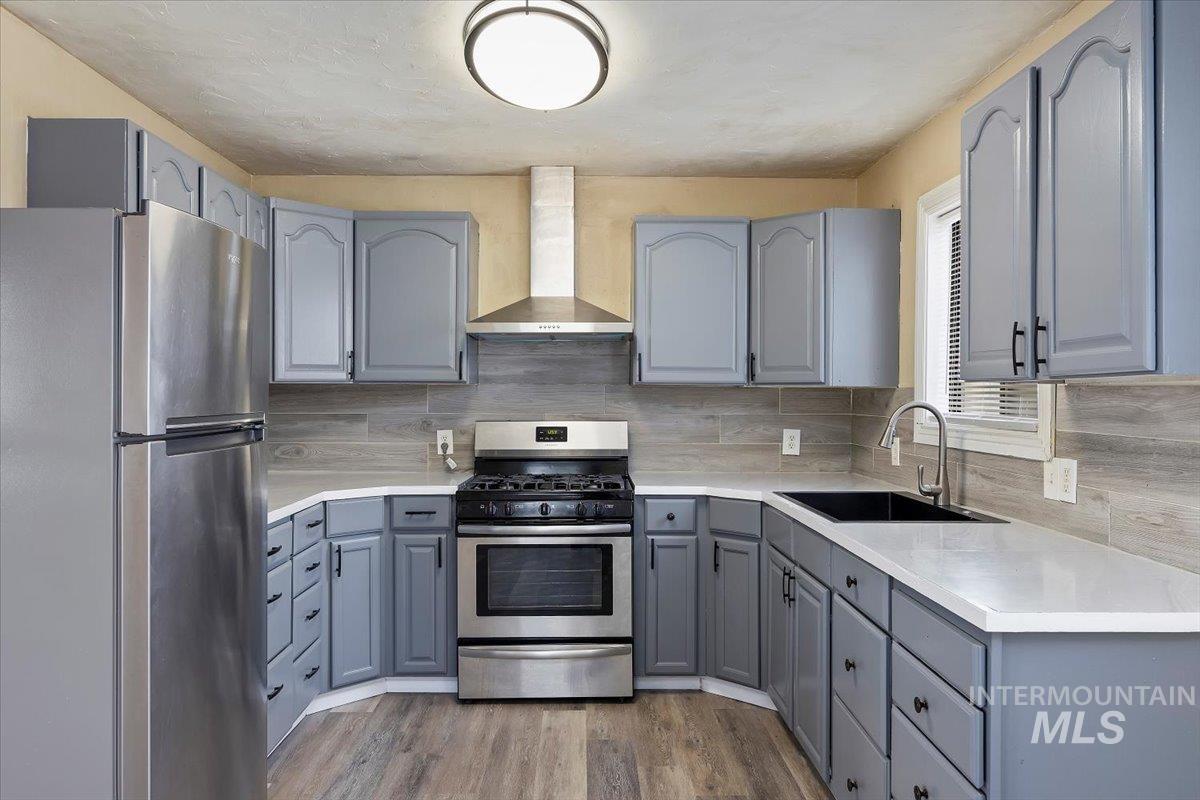 532 W 2nd ave, Gooding, Idaho 83330, 4 Bedrooms, 1 Bathroom, Residential For Sale, Price $280,000,MLS 98972331