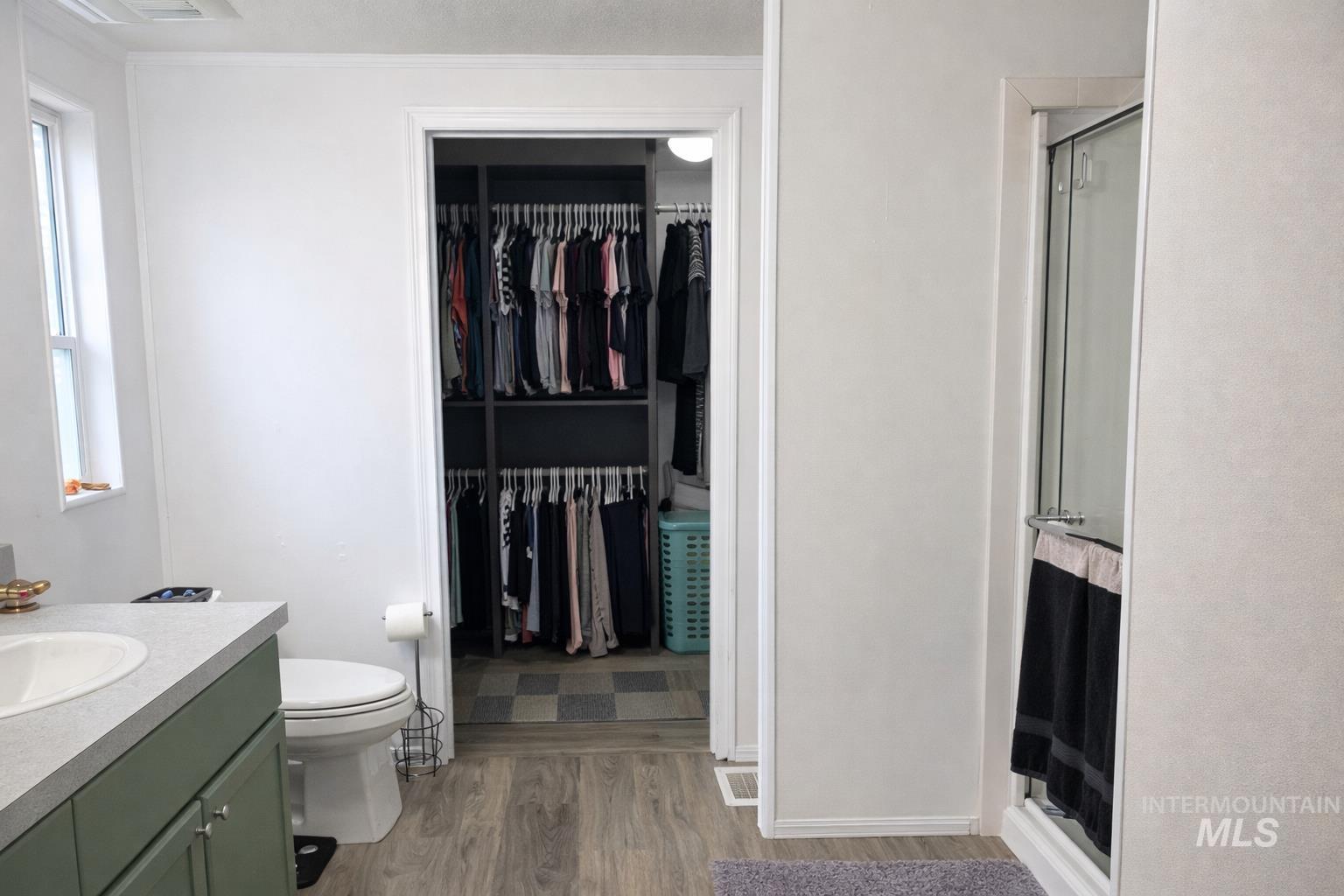 700 East Fairview Ave, Meridian, Idaho 83642, 3 Bedrooms, 2 Bathrooms, Residential For Sale, Price $134,900,MLS 98972333