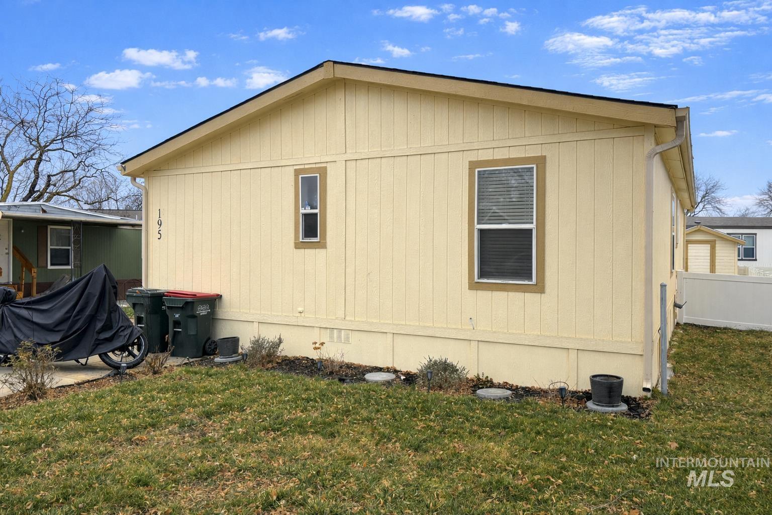 700 East Fairview Ave, Meridian, Idaho 83642, 3 Bedrooms, 2 Bathrooms, Residential For Sale, Price $134,900,MLS 98972333